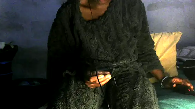 NicoleBitch87 online show from 11.18.25