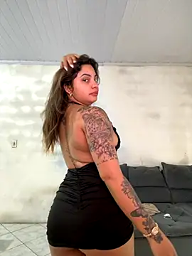 Snapshot of Nicollygriu chatting on 09.24.25 Nicollygriu online show from 09.24.25