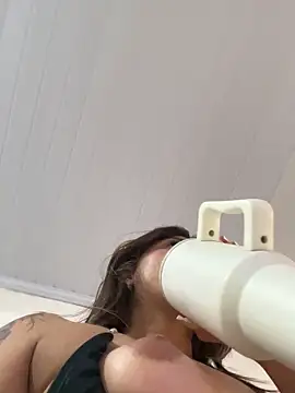 Snapshot of Nicollygriu chatting on 12.01.25 Nicollygriu online show from 12.01.25