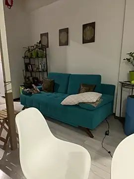 Snapshot of mi_michelle chatting on 01.07.25 mi michelle online show from 01.07.25