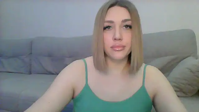 Snapshot of VickyLove047 chatting on 01.07.25 VickyLove047 online show from 01.07.25