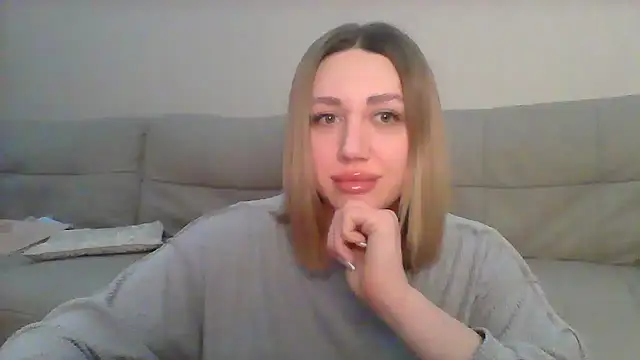 Snapshot of VickyLove047 chatting on 02.26.25 VickyLove047 online show from 02.26.25