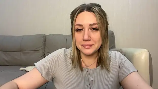 Snapshot of VickyLove047 chatting on 10.02.25 VickyLove047 online show from 10.02.25