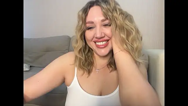 VickyLove047 online show from 07.04.26