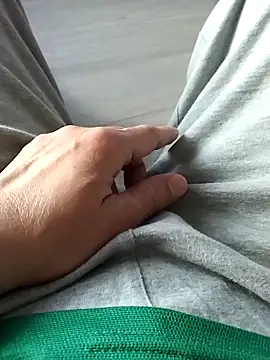 Dannydy2015 online show from 01.28.25