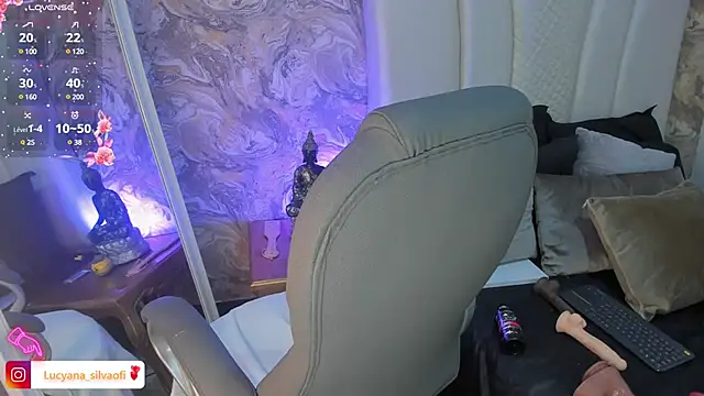 LucyanaSilva online show from 02.21.25