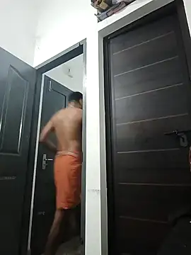 Snapshot of johnsinsexy chatting on 01.06.25 johnsinsexy online show from 01.06.25