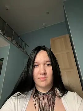 Snapshot of KillaSMilla chatting on 12.20.24 KillaSMilla online show from 12.20.24