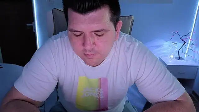 Snapshot of JasonJacks chatting on 07.16.26 JasonJacks online show from 07.16.26