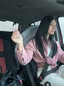 JulliaVegas online show from 02.08.25