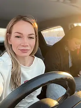 JulliaVegas online show from 02.19.25