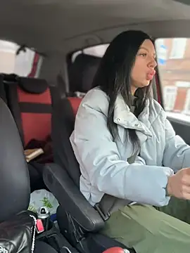 JulliaVegas online show from 02.20.25