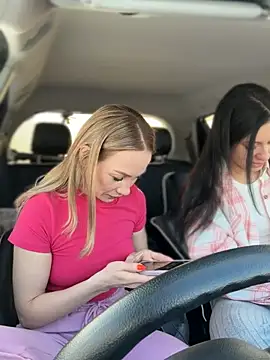 JulliaVegas online show from 03.14.25