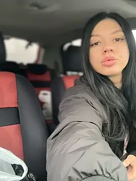 JulliaVegas online show from 03.21.25