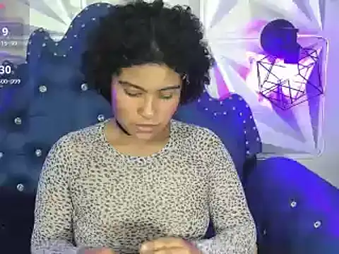 Snapshot of kitty_pervertedx chatting on 02.23.25 kitty pervertedx online show from 02.23.25