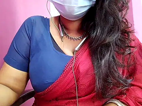 Snapshot of Tamilsathya2024 chatting on 02.08.25 Tamilsathya2024 online show from 02.08.25