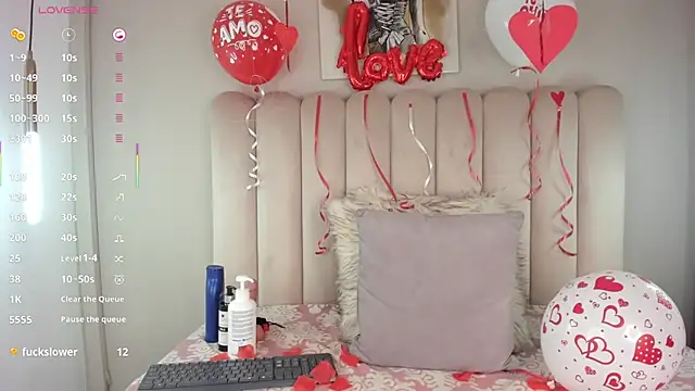 CharlotteDupontt online show from 02.14.25