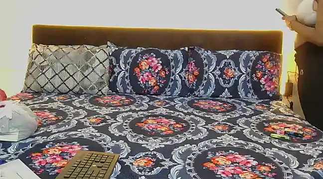 chavi 12 online show from 03.04.25