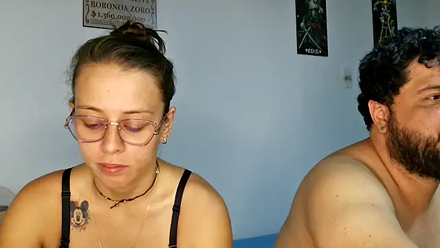 Snapshot of Paloma_Desire chatting on 12.18.24 Paloma Desire online show from 12.18.24