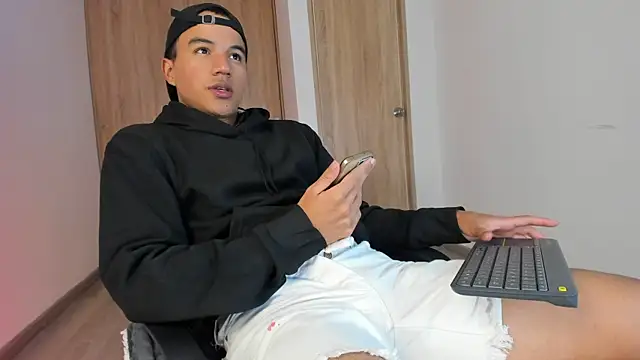 lucas wellx online show from 06.05.26