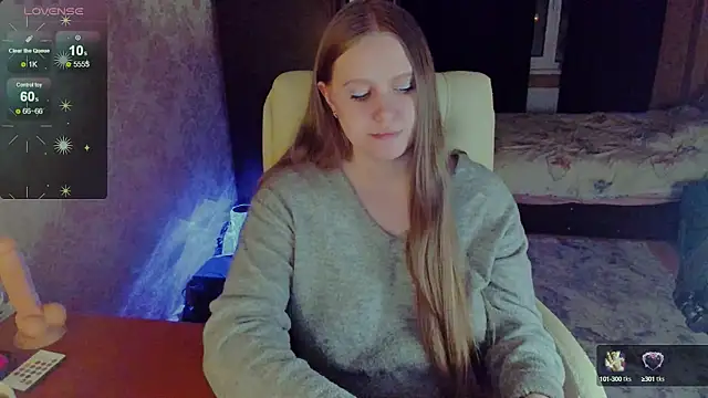 Snapshot of Alice_Dreamgirl_ chatting on 02.09.25 Alice Dreamgirl  online show from 02.09.25