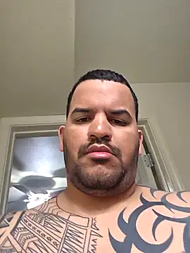 Snapshot of Latino2909 chatting on 04.02.26 Latino2909 online show from 04.02.26