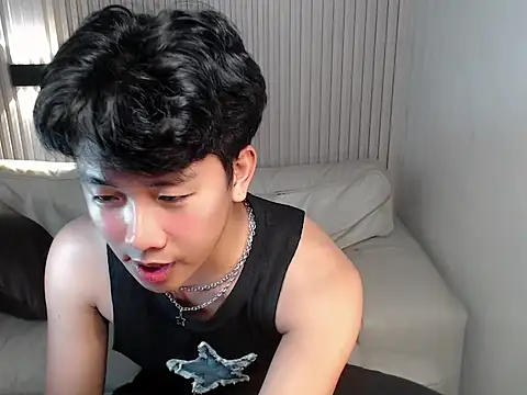 Snapshot of dangerzone0122 chatting on 01.18.26 dangerzone0122 online show from 01.18.26