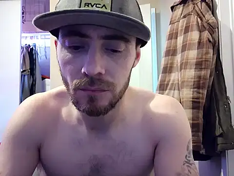 Huntzg23 online show from 03.11.26