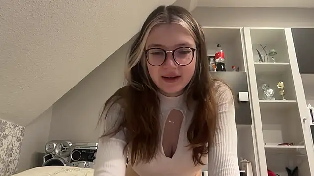 NikaCyberslut online show from 01.01.25