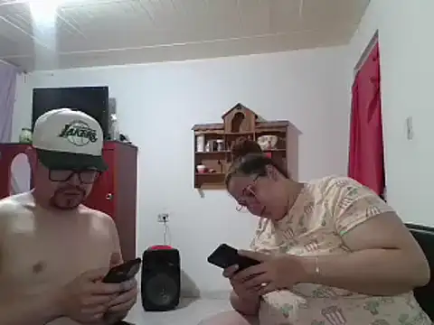 pecadodulce123 online show from 02.13.25