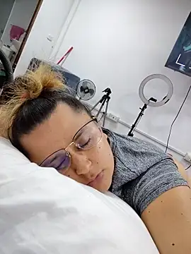 Miss balloonsmila online show from 03.11.25