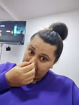 Miss balloonsmila online show from 12.03.25