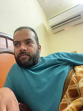 Snapshot of Arsh_Loves_Luv chatting on 12.24.24 Arsh Loves Luv online show from 12.24.24