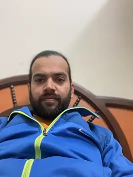 Snapshot of Arsh_Loves_Luv chatting on 12.31.24 Arsh Loves Luv online show from 12.31.24