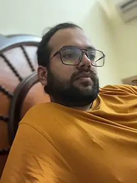 Snapshot of Arsh_Loves_Luv chatting on 01.02.25 Arsh Loves Luv online show from 01.02.25