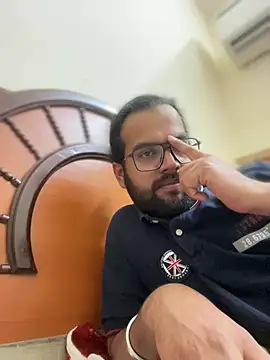 Snapshot of Arsh_Loves_Luv chatting on 01.03.25 Arsh Loves Luv online show from 01.03.25