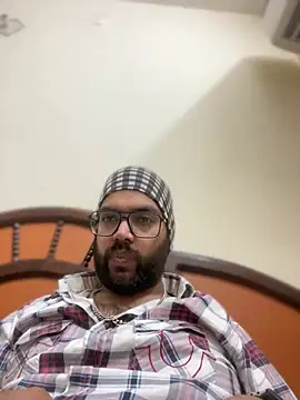 Snapshot of Arsh_Loves_Luv chatting on 01.05.25 Arsh Loves Luv online show from 01.05.25