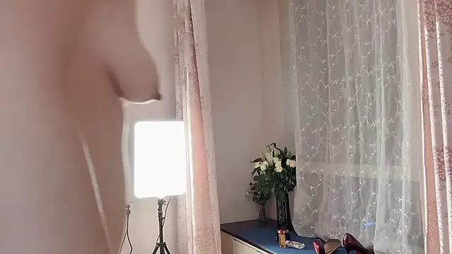 Snapshot of Z30966903S chatting on 11.25.25 Z30966903S online show from 11.25.25