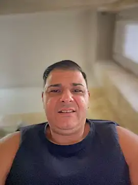 SecretlyDD online show from 02.09.25