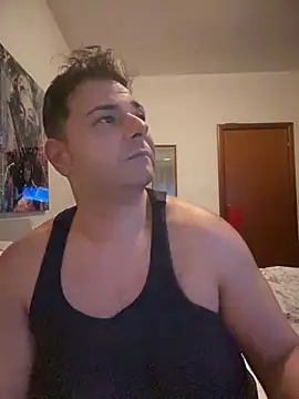 SecretlyDD online show from 02.18.25