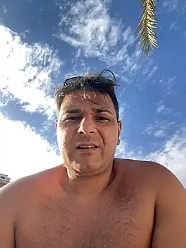 SecretlyDD online show from 02.26.25