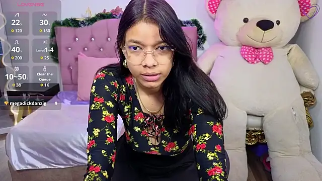 Emilly tay online show from 01.10.25