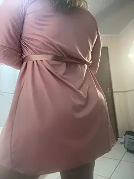 Snapshot of pAuLa_- chatting on 02.18.25 pAuLa - online show from 02.18.25