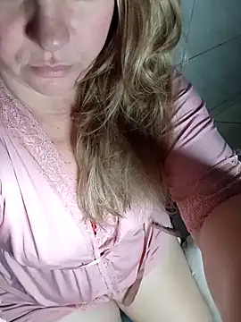 Snapshot of pAuLa_- chatting on 09.26.25 pAuLa - online show from 09.26.25