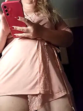 Snapshot of pAuLa_- chatting on 09.29.25 pAuLa - online show from 09.29.25