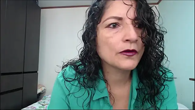 arianna ros3 online show from 10.13.25