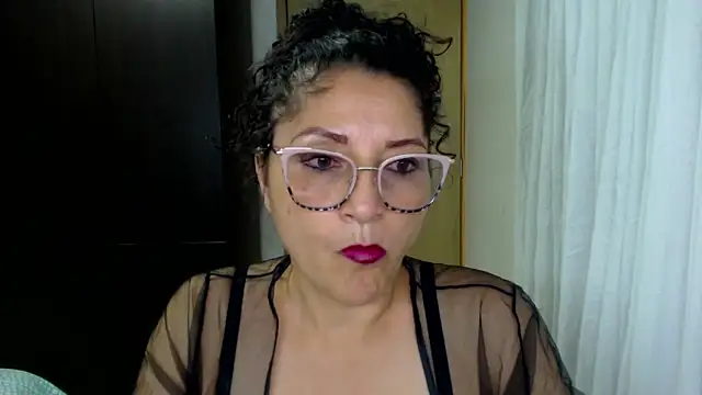 arianna ros3 online show from 06.15.26