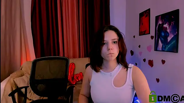 Snapshot of playful_sophie chatting on 02.26.25 playful sophie online show from 02.26.25
