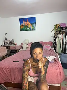 Lucky Deniz online show from 08.07.26