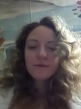 KattyLuuu online show from 11.28.25